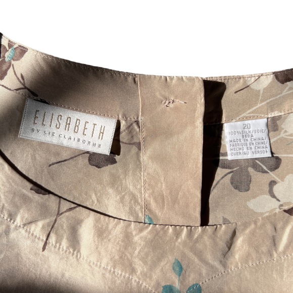 Elisabeth Liz Claiborne sleeveless washable silk top back button closure SZ 20. - Picture 5 of 6